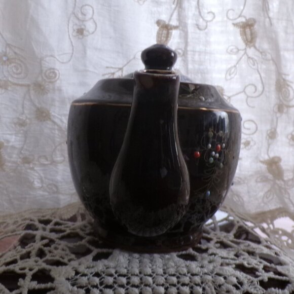 Vintage Japanese Red Ware Hand-painted  Teapot - Picture 12 of 13